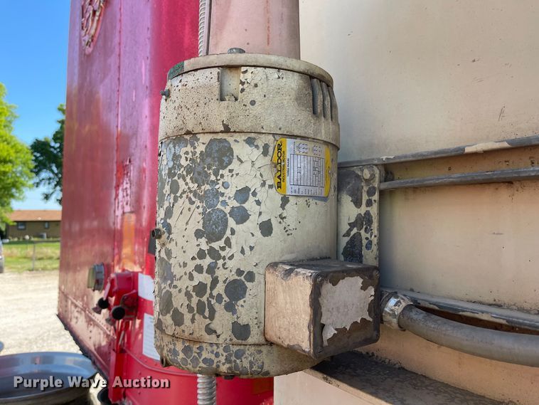 image for item LF9029 Cardboard baler