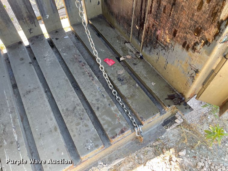 image for item LF9030 Piqua HD2200  cardboard baler