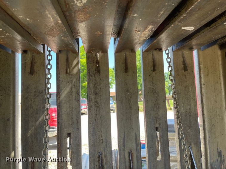 image for item LF9030 Piqua HD2200  cardboard baler