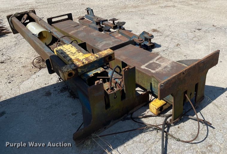 image for item LF9036 Lincoln  two post automotive lift