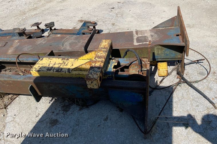 image for item LF9036 Lincoln  two post automotive lift