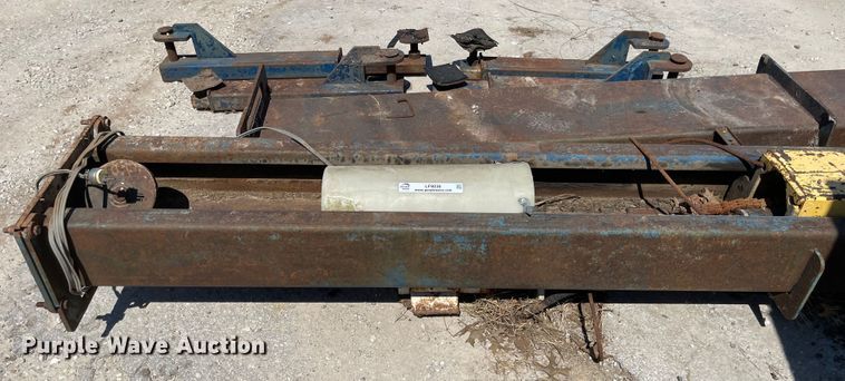 image for item LF9036 Lincoln  two post automotive lift