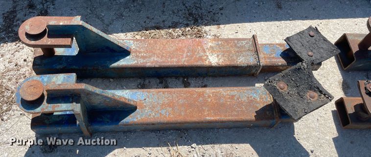 image for item LF9036 Lincoln  two post automotive lift