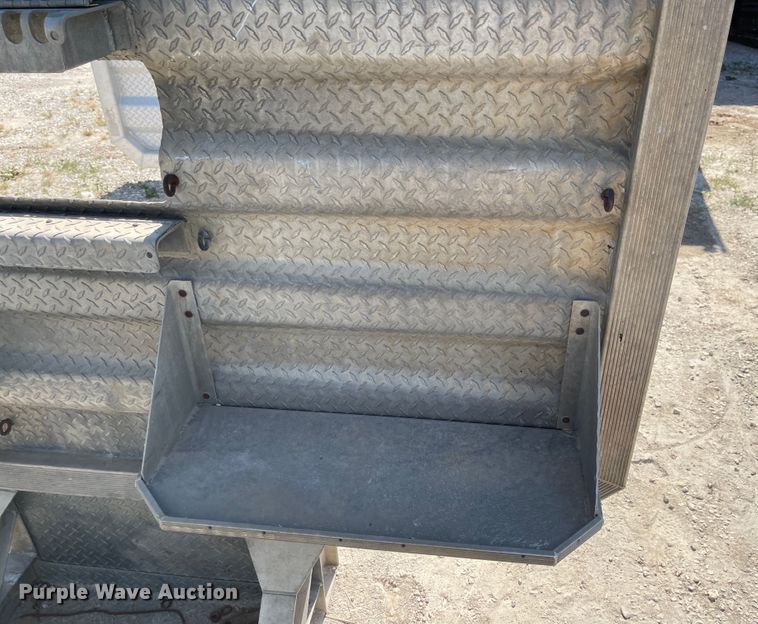 image for item LF9038 Merritt  headache rack