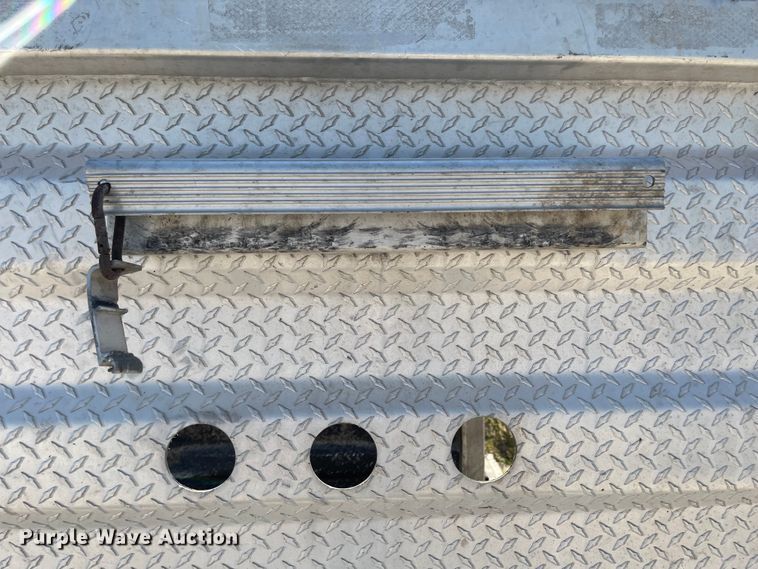 image for item LF9039 Protech  headache rack