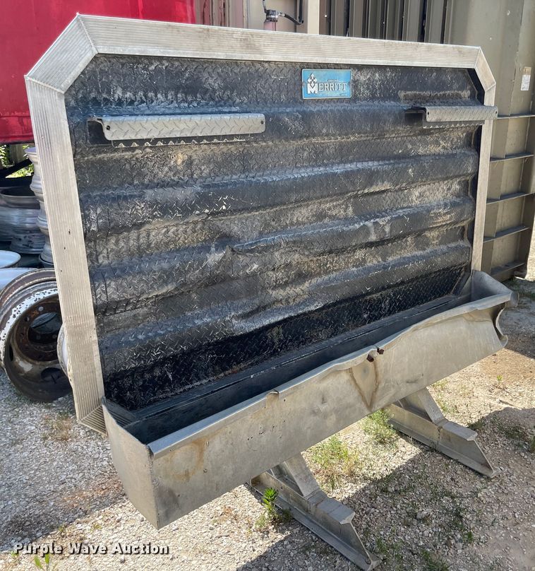 image for item LF9040 Merritt  headache rack