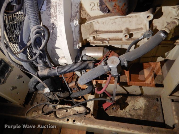 image for item LP9343 2004 Kohler 20RZ  generator