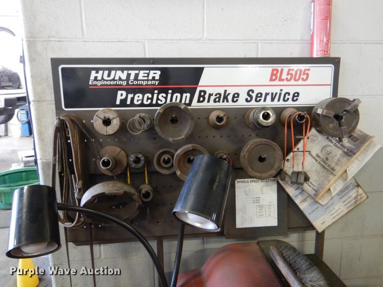 image for item LP9351 Hunter BL505  brake lathe