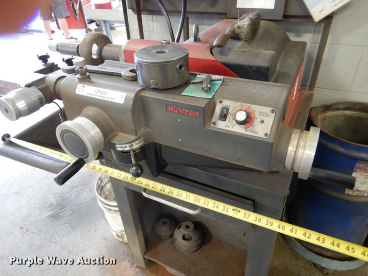 image for item LP9351 Hunter BL505  brake lathe