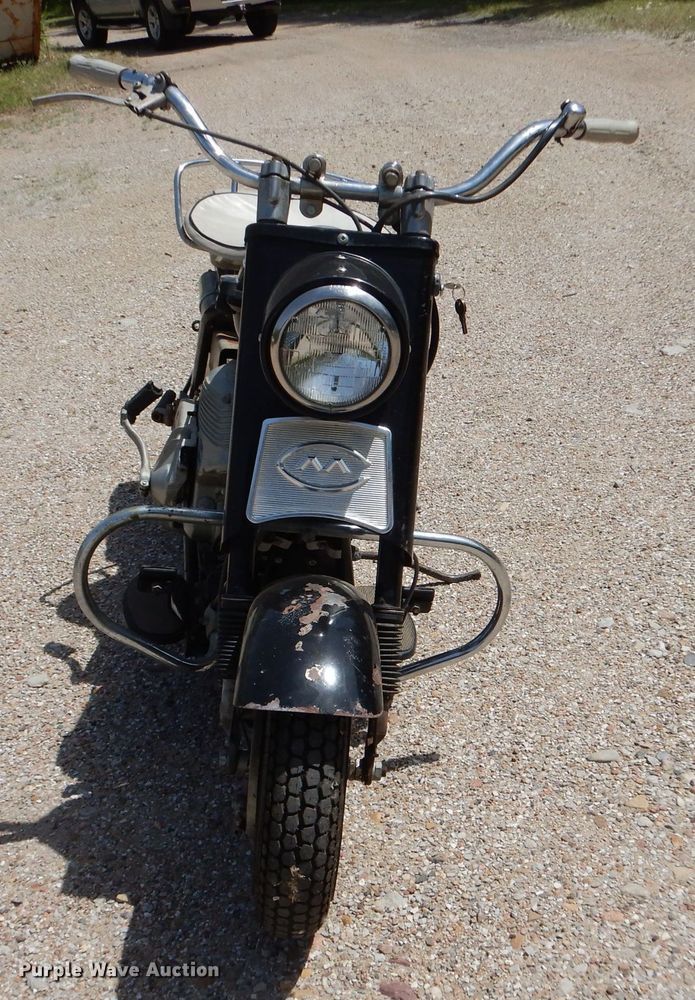 image for item LP9354 1965 Cushman Super Silver Eagle  scooter