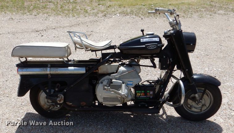 image for item LP9354 1965 Cushman Super Silver Eagle  scooter