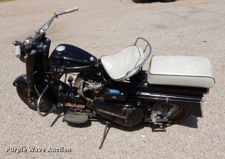 image for item LP9354 1965 Cushman Super Silver Eagle  scooter