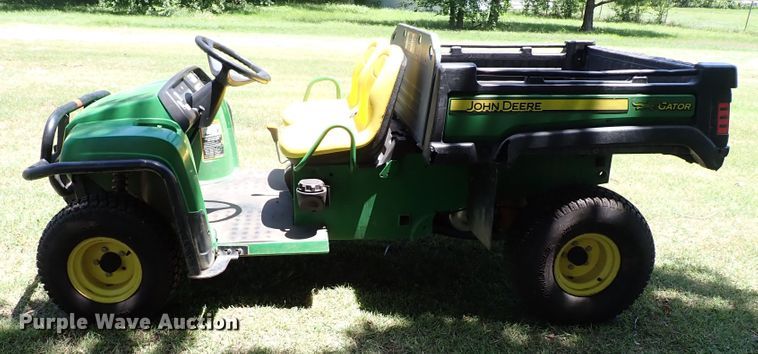 image for item LU9046 2010 John Deere Gator  utility vehicle