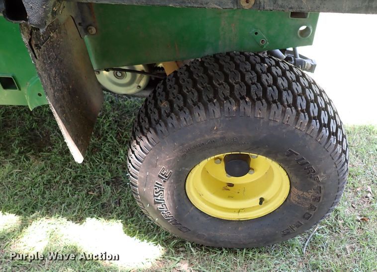 image for item LU9046 2010 John Deere Gator  utility vehicle