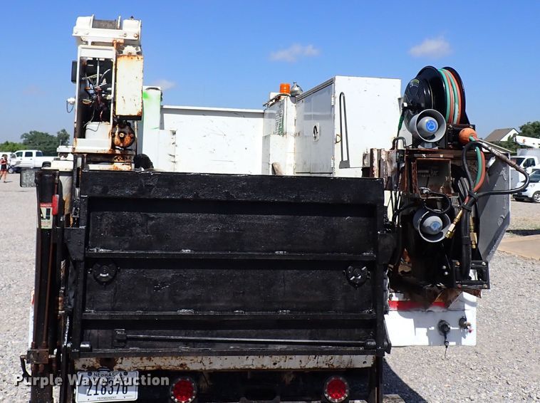 image for item LU9056 2009 Chevrolet C5500