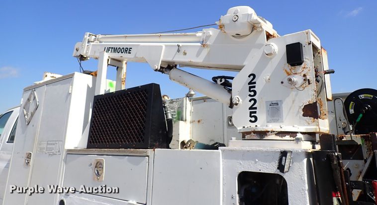 image for item LU9056 2009 Chevrolet C5500