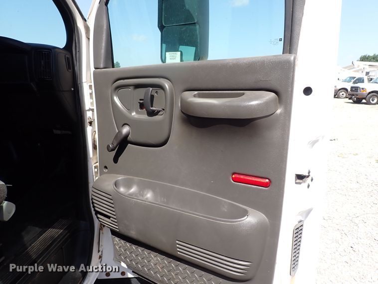 image for item LU9056 2009 Chevrolet C5500