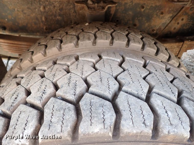 image for item LU9056 2009 Chevrolet C5500