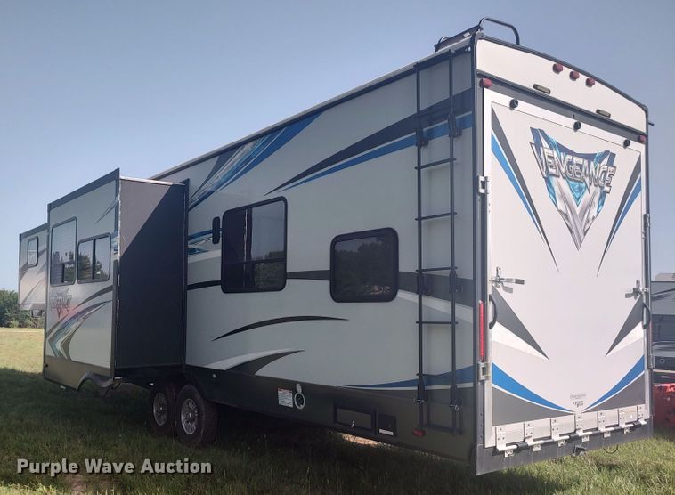 image for item LU9065 2018 Forrest River Vengeance  toy hauler camper