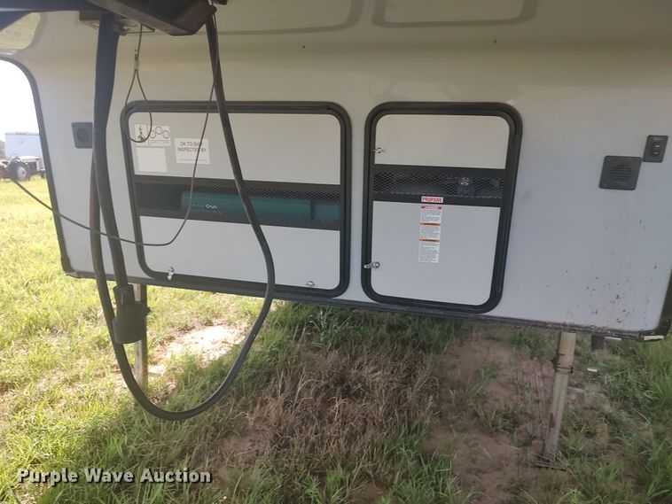 image for item LU9065 2018 Forrest River Vengeance  toy hauler camper