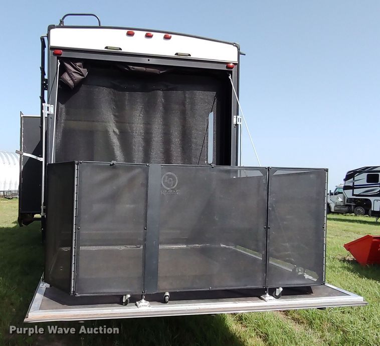 image for item LU9065 2018 Forrest River Vengeance  toy hauler camper