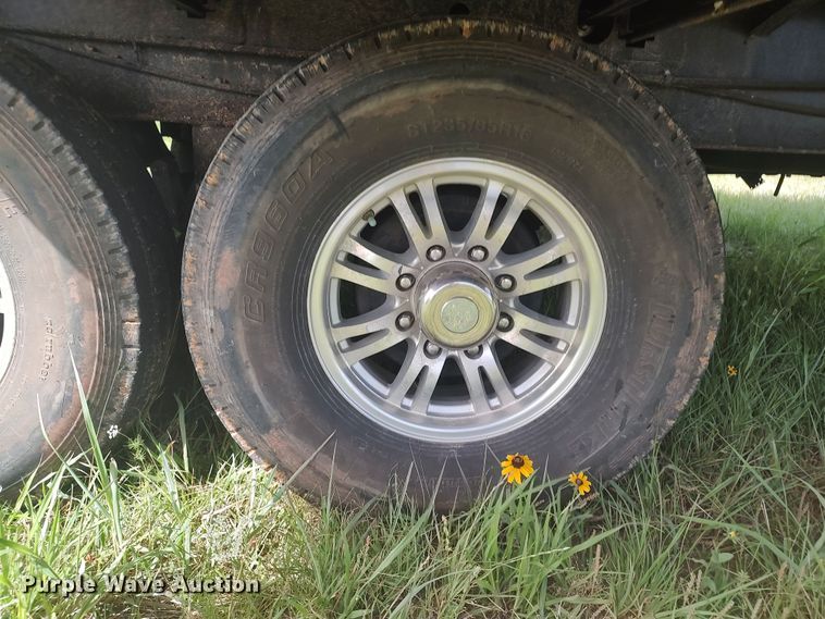 image for item LU9065 2018 Forrest River Vengeance  toy hauler camper