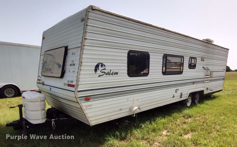 image for item LU9066 2000 Forrest River Salem  camper