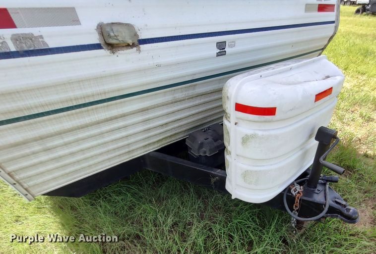 image for item LU9066 2000 Forrest River Salem  camper