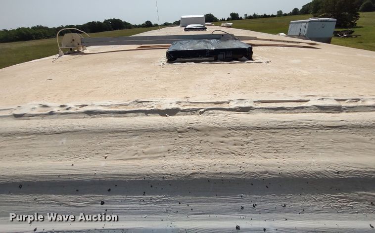 image for item LU9066 2000 Forrest River Salem  camper