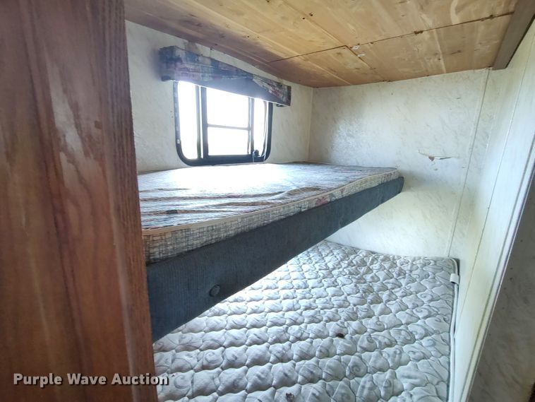 image for item LU9066 2000 Forrest River Salem  camper