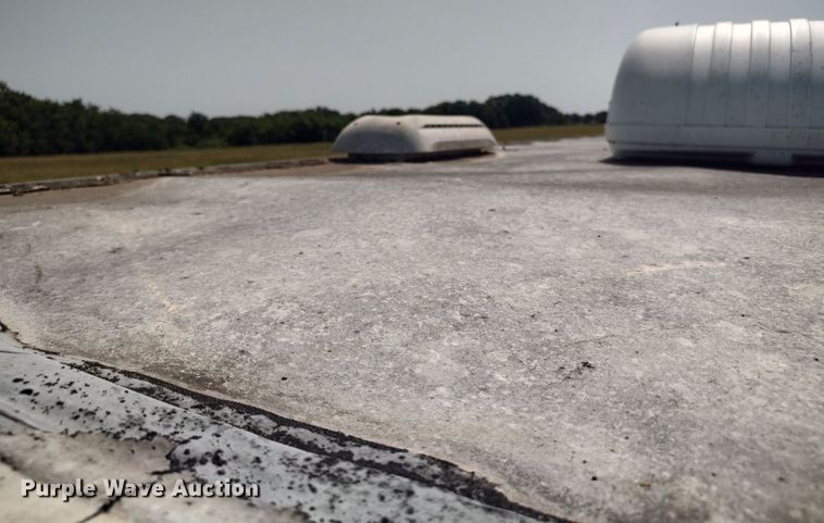 image for item LU9067 2004 Forrest River Phantom  toy hauler camper