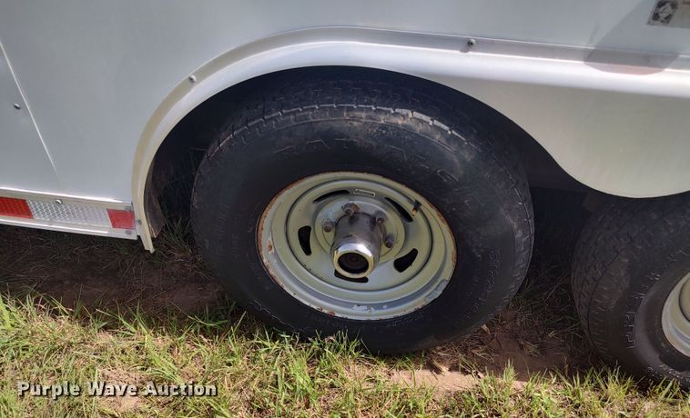 image for item LU9067 2004 Forrest River Phantom  toy hauler camper