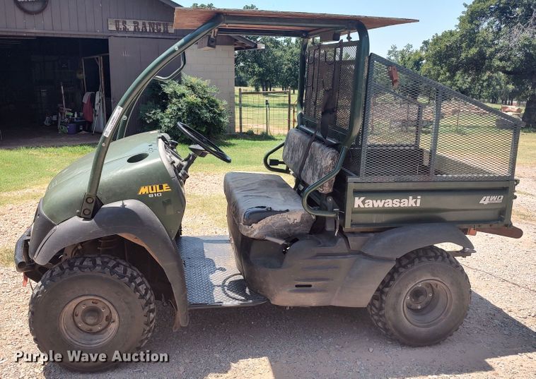 image for item LU9081 2005 Kawasaki Mule 610  utility vehicle