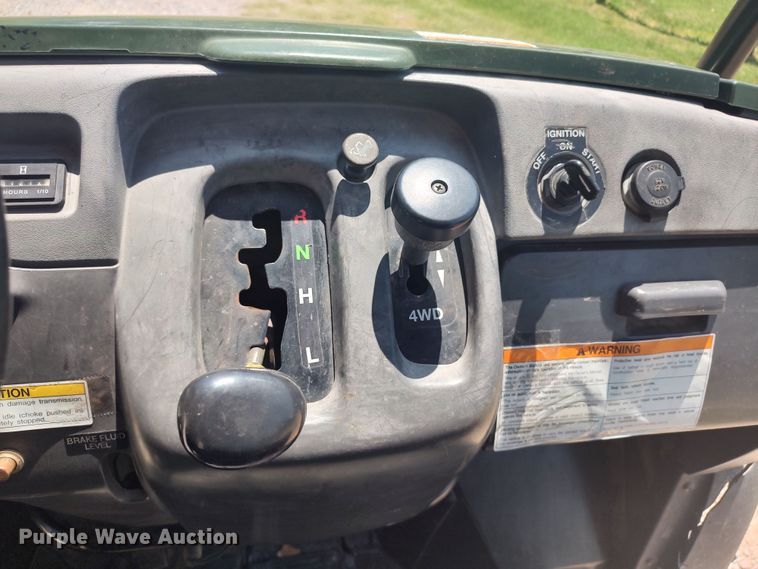 image for item LU9081 2005 Kawasaki Mule 610  utility vehicle