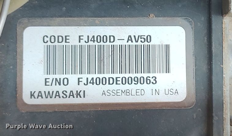 image for item LU9081 2005 Kawasaki Mule 610  utility vehicle