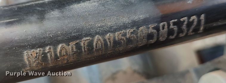 image for item LU9081 2005 Kawasaki Mule 610  utility vehicle