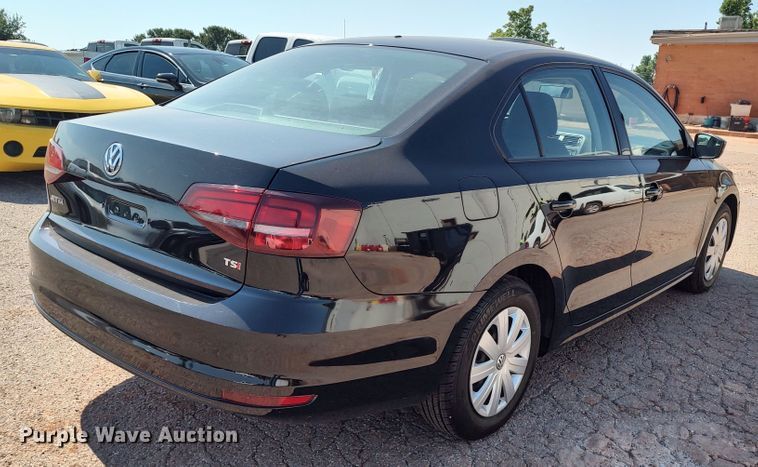 image for item LU9087 2016 Volkswagen Jetta