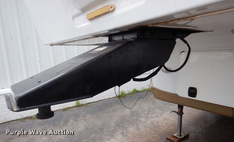 image for item MF9096 2013 Forest River Rockwood Lite  camper