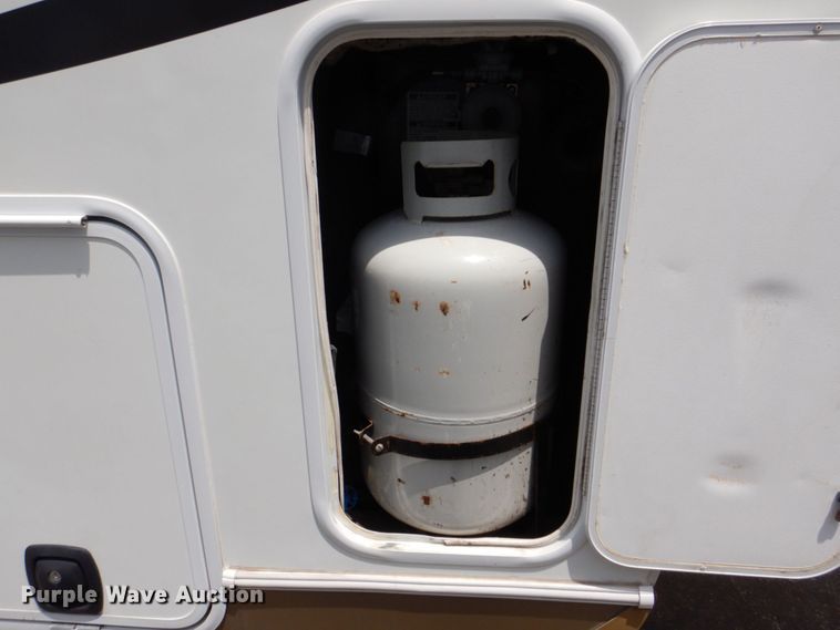 image for item MF9096 2013 Forest River Rockwood Lite  camper