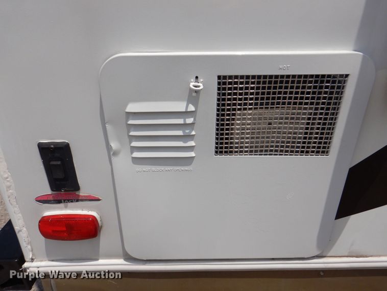 image for item MF9096 2013 Forest River Rockwood Lite  camper