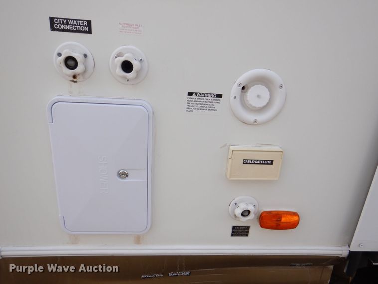 image for item MF9096 2013 Forest River Rockwood Lite  camper