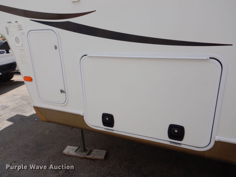 image for item MF9096 2013 Forest River Rockwood Lite  camper