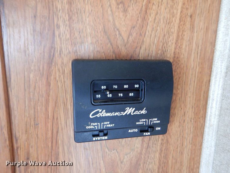 image for item MF9096 2013 Forest River Rockwood Lite  camper