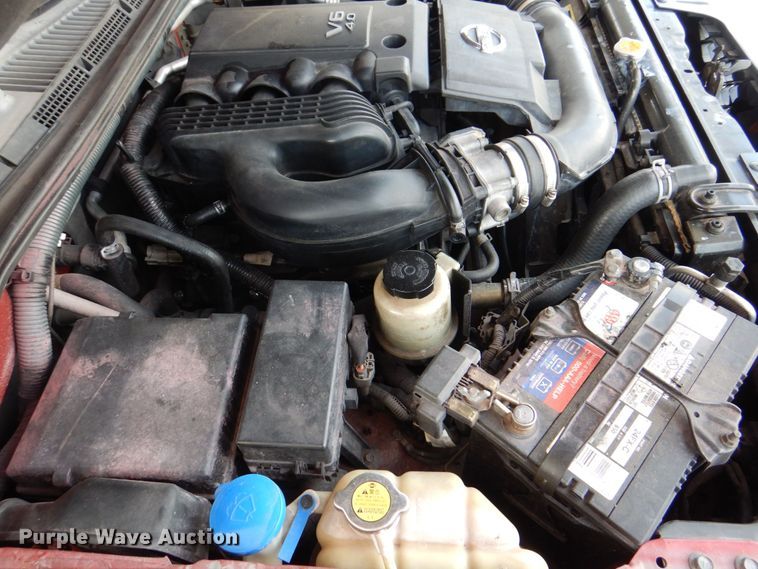 image for item MF9099 2006 Nissan Frontier  Crew Cab pickup truck