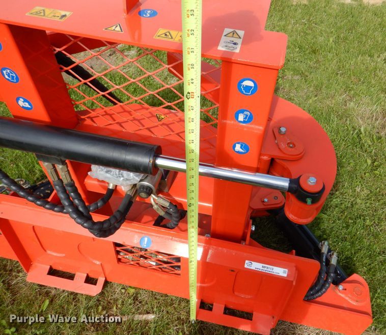 image for item MF9113 Skid steer tree shear