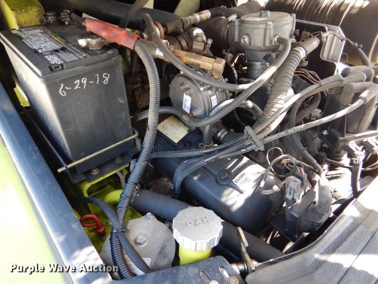 image for item MF9115 Clark CGC550  forklift