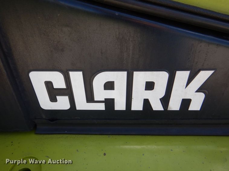 image for item MF9115 Clark CGC550  forklift