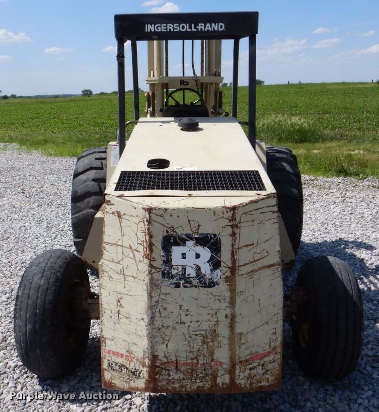 image for item MF9116 Ingersoll Rand RT708G  forklift
