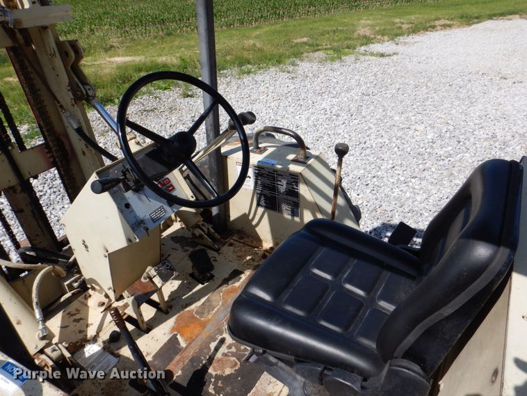 image for item MF9116 Ingersoll Rand RT708G  forklift