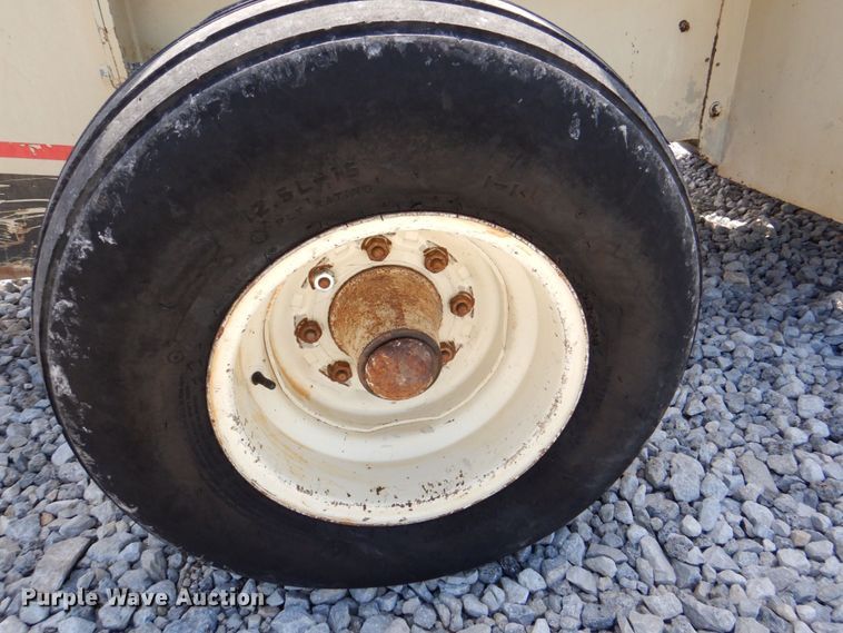 image for item MF9116 Ingersoll Rand RT708G  forklift